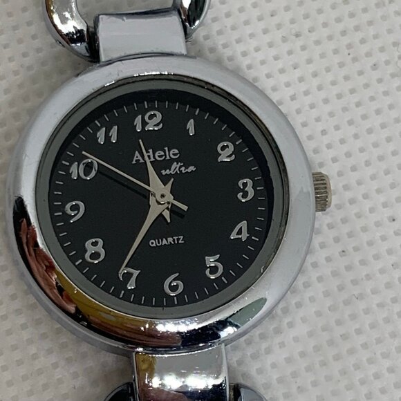 Adele ultra women silver tone watch quartz analog black dial 26mm 7” running - Picture 3 of 6